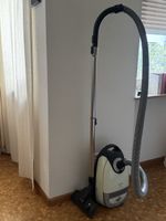 Miele S5 EcoLine Green Vacuum Cleaner