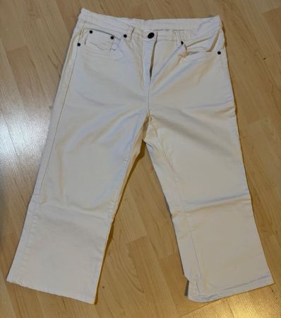 Modische Damen 3/4 Jeans Weiss