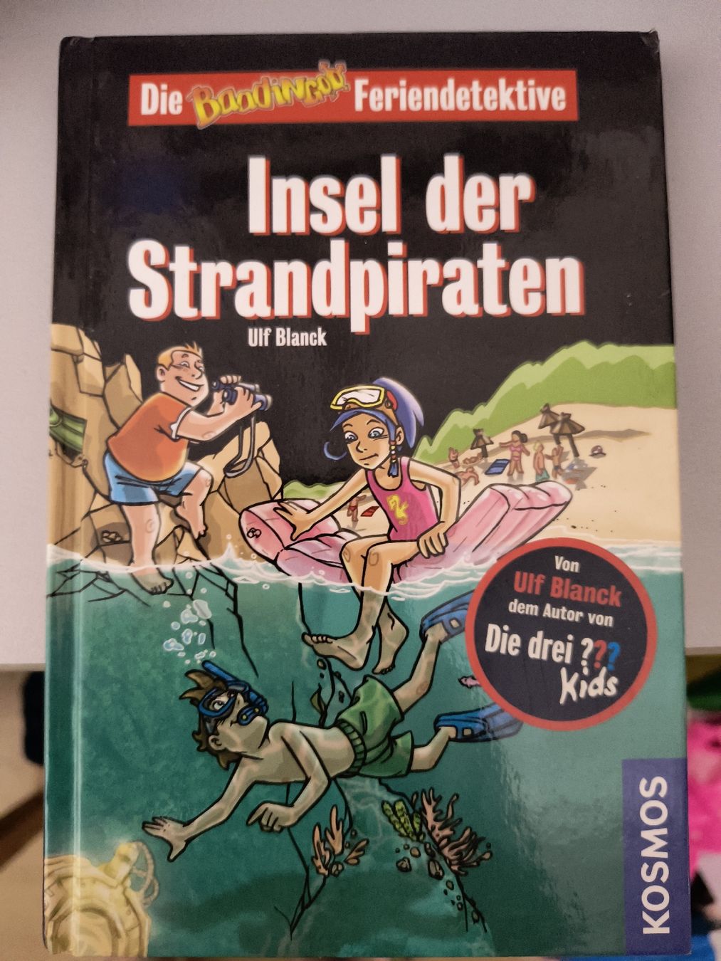Bücher: Insel der Strandpiraten / Die 3 ??? – Gebraucht aus Schöfflisdorf von kin_2dp9