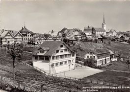 Schwellbrunn, Schulhaus, um 1955