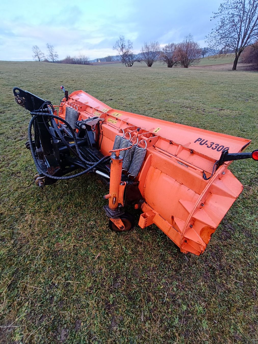 Sgombero neve: Schneepflug Pronar – Usato da Gähwil venduto da minipigfarmer 1