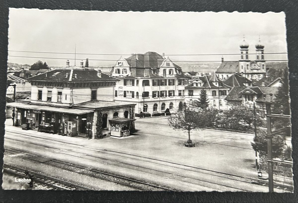Cartes postales: Lachen Bahnhof  – D'occasion à Horw par Tellbub