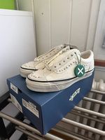 Pearlized Vans Weiss