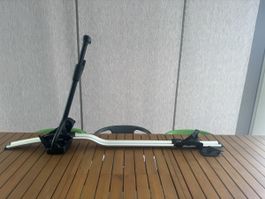 One Thule ProRide 598 Bike Carrier for Roof Rack