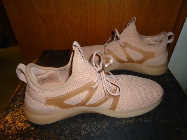 Scarpe da donna: Sneakers Damen Grösse 40 – Usato da Zürich venduto da liquidation-cobra 3
