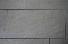 Neue keramische Feinsteinplatten (Atlas Concorde) Outdoor