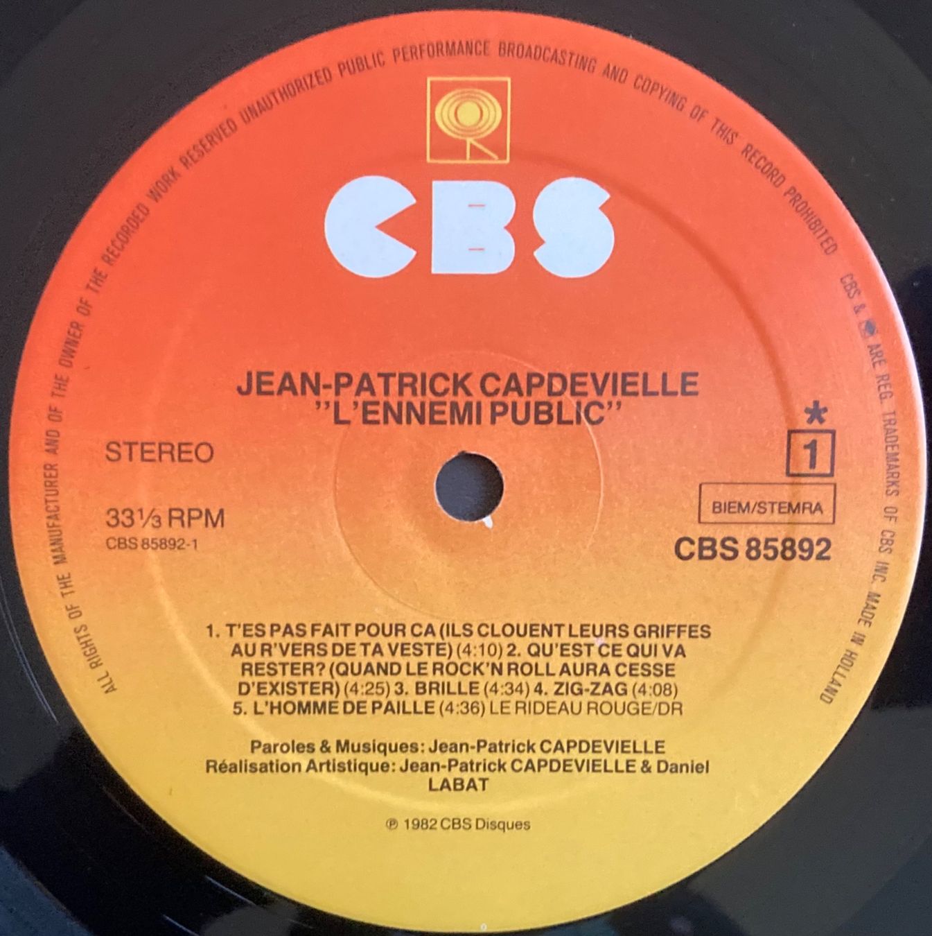 Dischi in vinile: JEAN-PATRICK CAPDEVIELLE - L'ENNEMI PUBLIC – Usato da Poliez-Pittet venduto da Newtown-Records 4