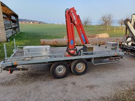 3500kg anhänger mit kran top Zustand