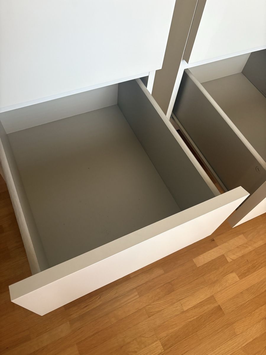 Comodini: Ikea Nachttisch weiss – Usato da Pfäffikon SZ venduto da mat_y9ng 3