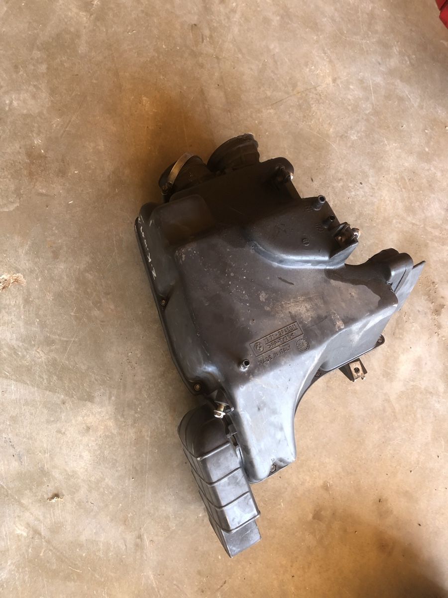 BMW Ventilazione: Bmw f 650 Luftfilter  – Usato da Liebistorf venduto da car_kjs5