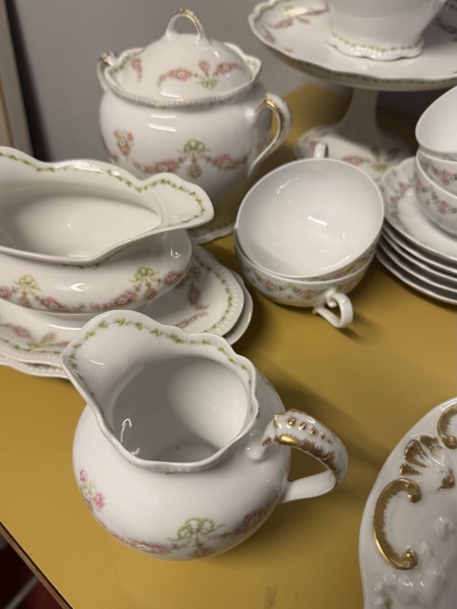 Set di piatti:  Limoges  Service  – Usato da Schlieren venduto da Freundlich02 7