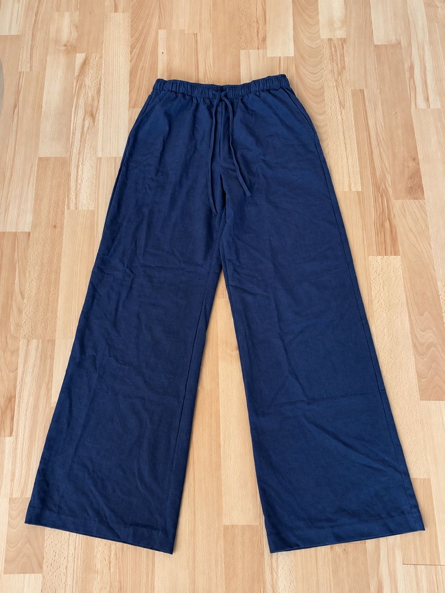 Stradivarius Pantaloni: Stradivarius Hose Grau – Nuovo (secondo la descrizione) da Kirchberg BE venduto da lea_kb6y