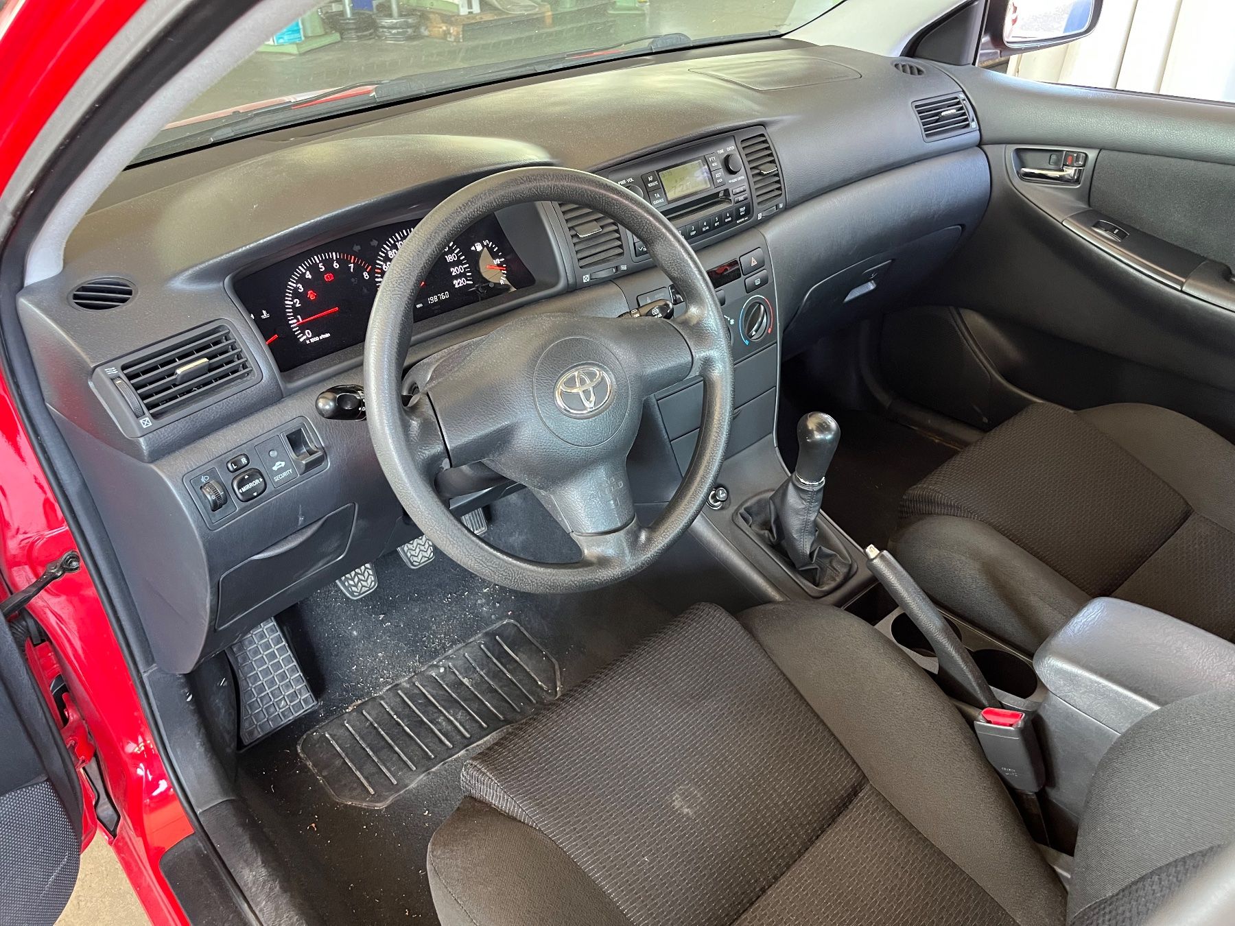 Toyota Autos: Toyota Corolla 1.6 – D'occasion à bonau par bendechoo 7