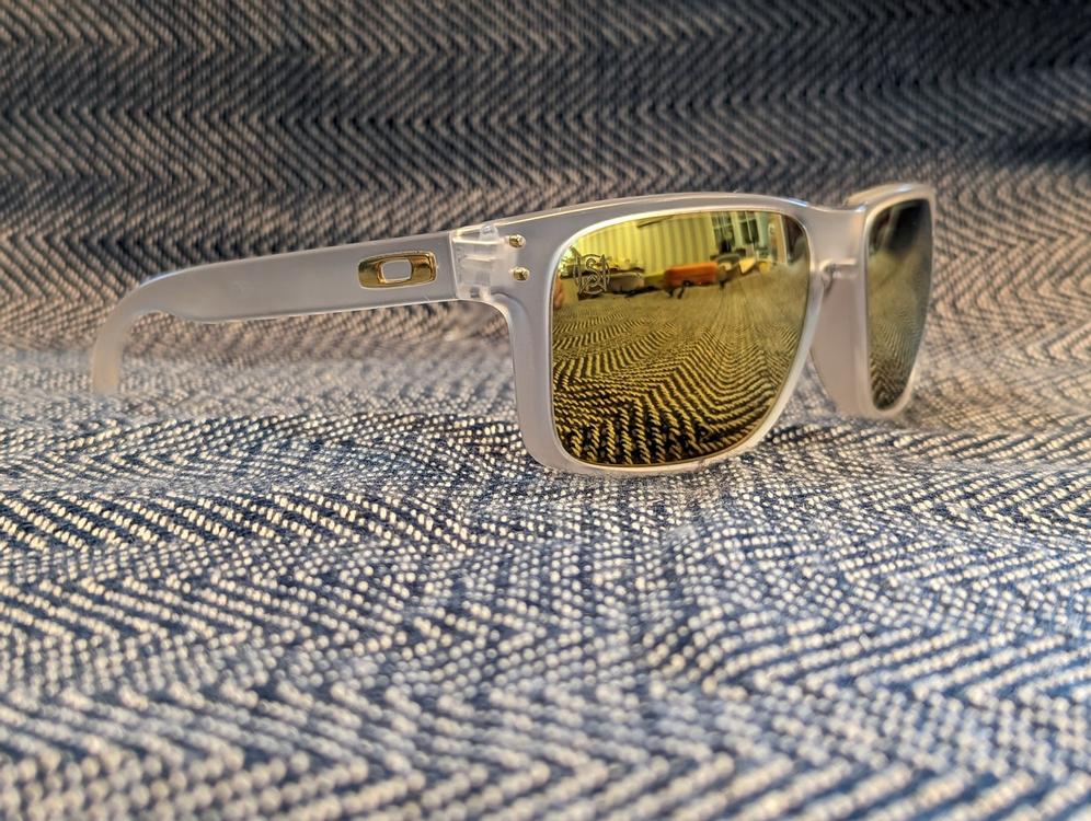 Oakley Shaun White Signature Series Polarized Holbrook | Acheter sur Ricardo