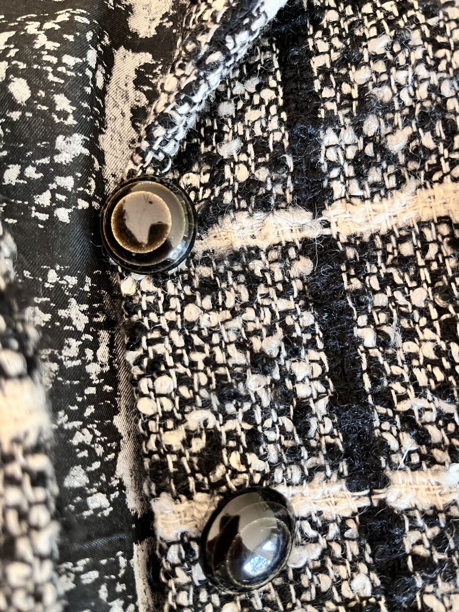 Costumi: MOSCHINO Kostüm Gr. 40 – Usato da Aarau venduto da PPhof96 4