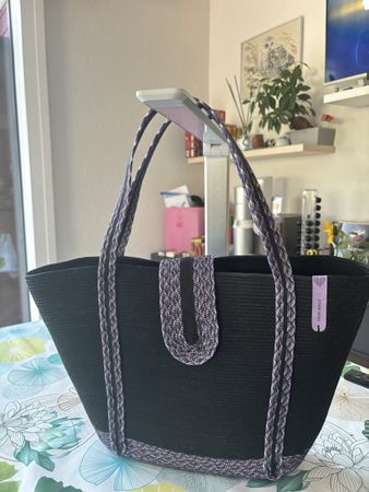 Handtasche