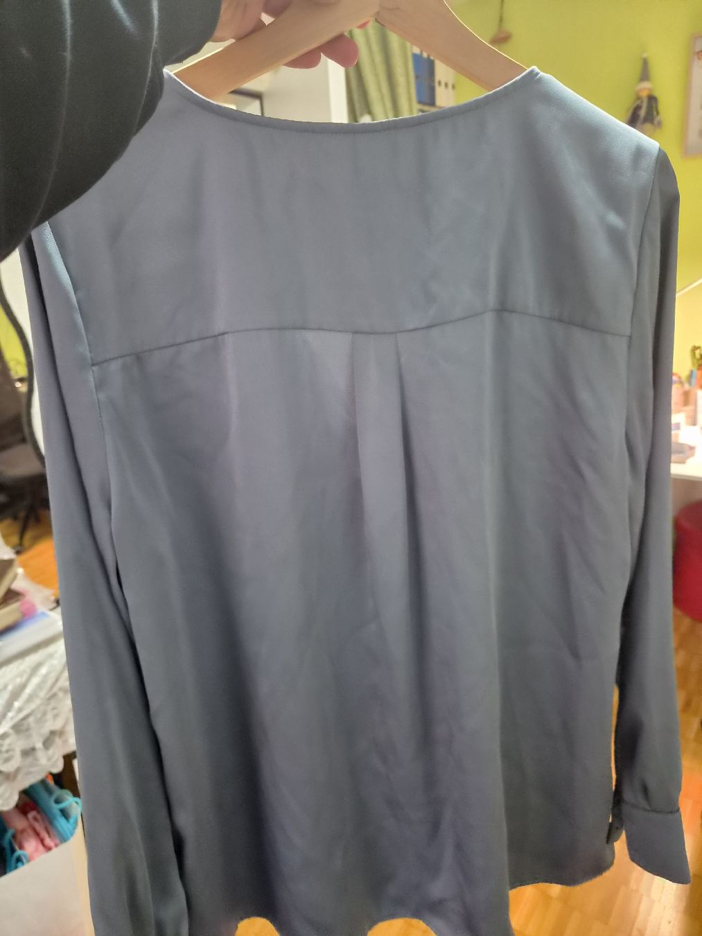 H&M Camicette: Schicke H&M Bluse Gr. 44, grau, langarm – Nuovo (secondo la descrizione) da Bassersdorf venduto da Sport_4_life 3