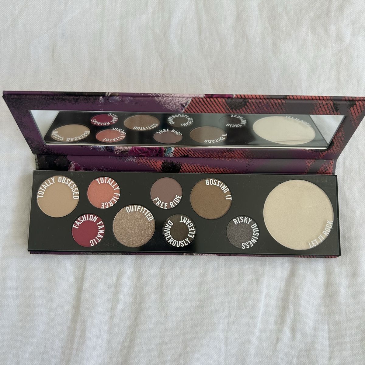 Mac Cosmetics Make-up: Palette de fards à paupières MAC "Risk Taker"  – Nuovo (secondo la descrizione) da Genève venduto da Niara18