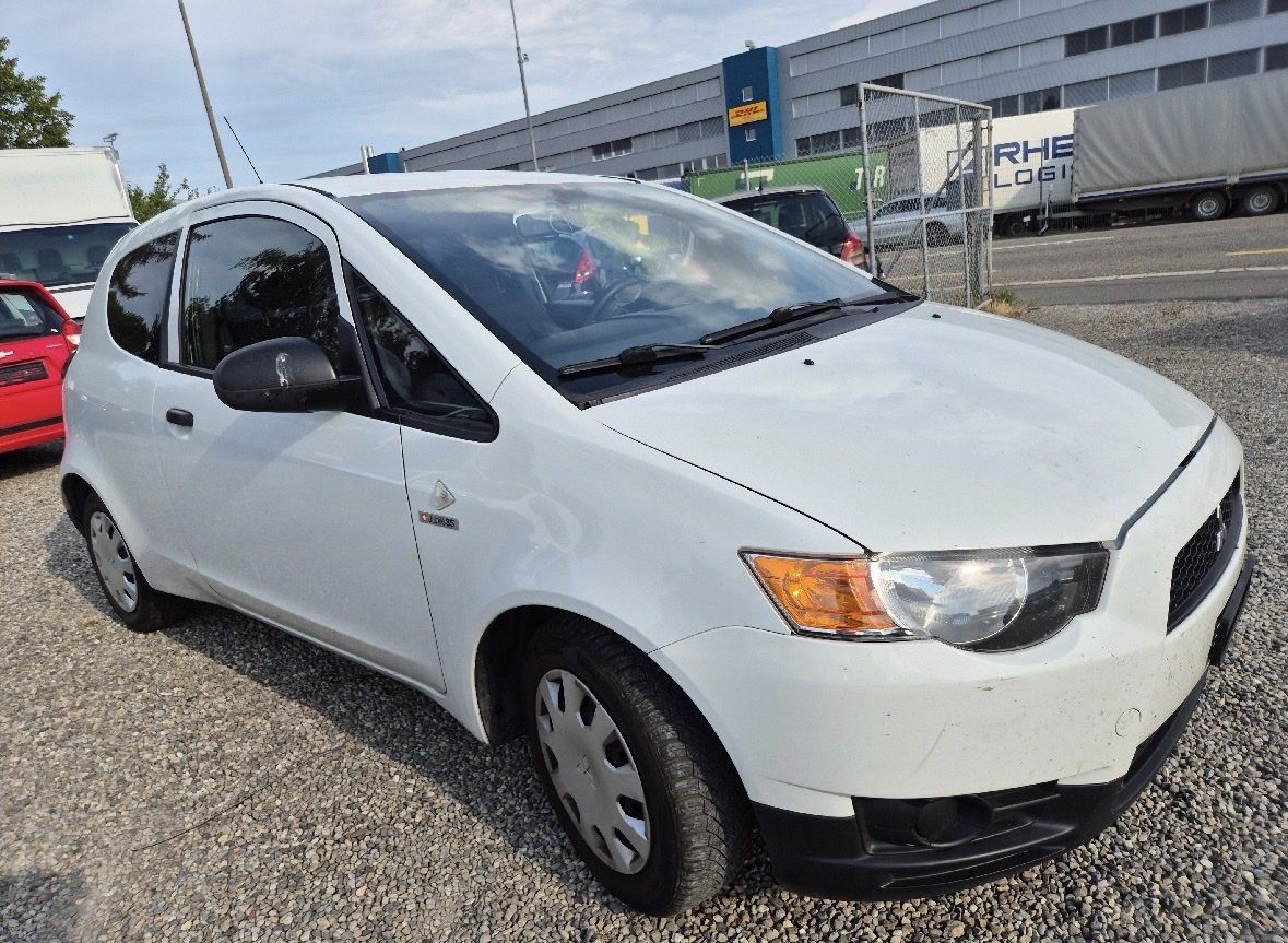 Mitsubishi Autos: MITSUBISHI Colt 1.1 12V – D'occasion à Unterkulm par UsefulGoodsHub 1
