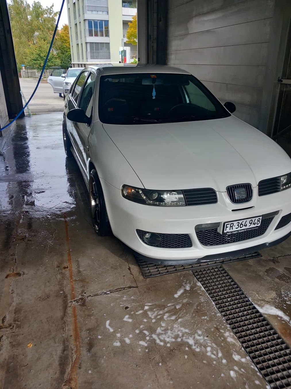 Cupra Automobili: Cupra R 1.8 225 – Usato da Donatyre venduto da tra_2bg7 1