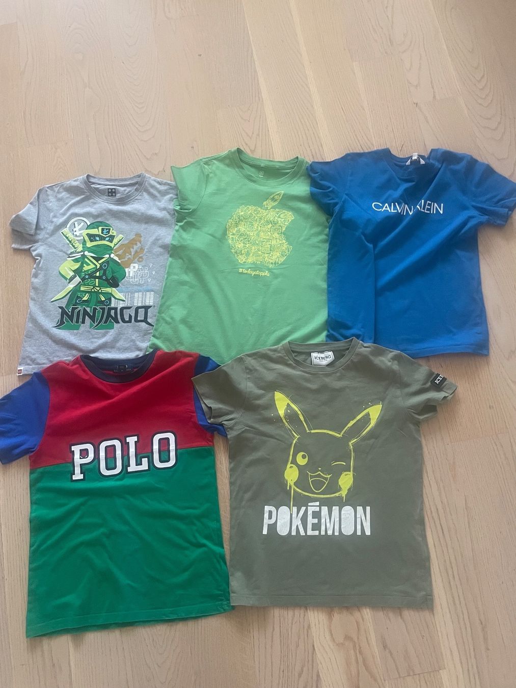 Camicie, T-shirt & Polo: T-Shirts Junge – Usato da Wallisellen venduto da Rally68