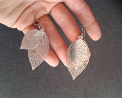 Ohrringe Blatt Motiv, filigran, silberfarben