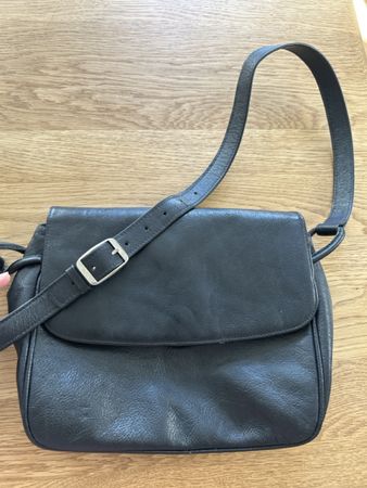 Leder Tasche Damen – Amiet in der Schweiz gemacht