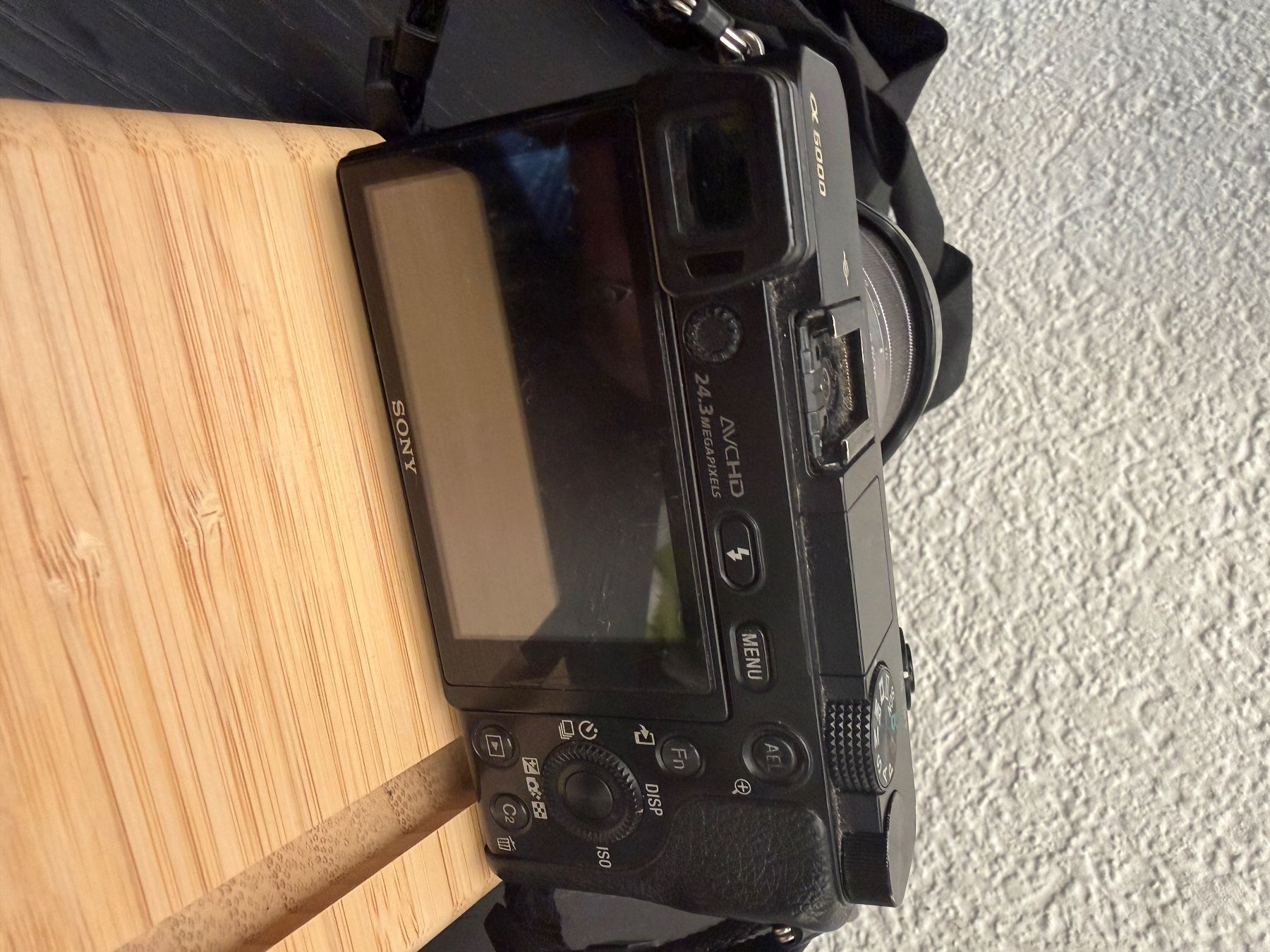 Sony Kamera: Sony Alpha 6000 mit Objektiv und UV Filter Originalverpackt – Gebraucht aus Horw von trialu 9