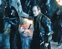Bill Nighy 1949- Autogramm signiert Foto 20x25cm