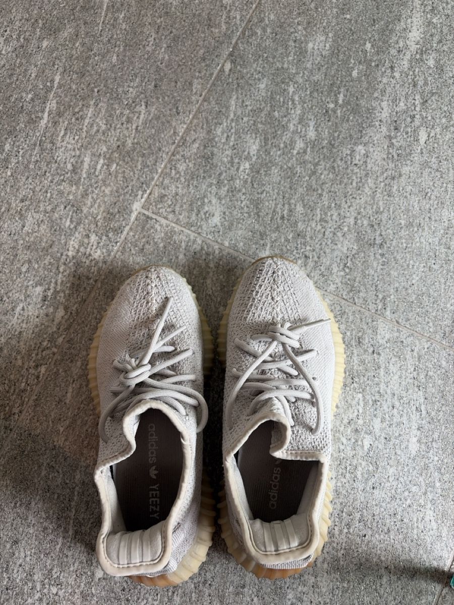 Adidas Scarpe da uomo: Yeezy - 38  – Usato da Davesco-Soragno venduto da Chichijango 5