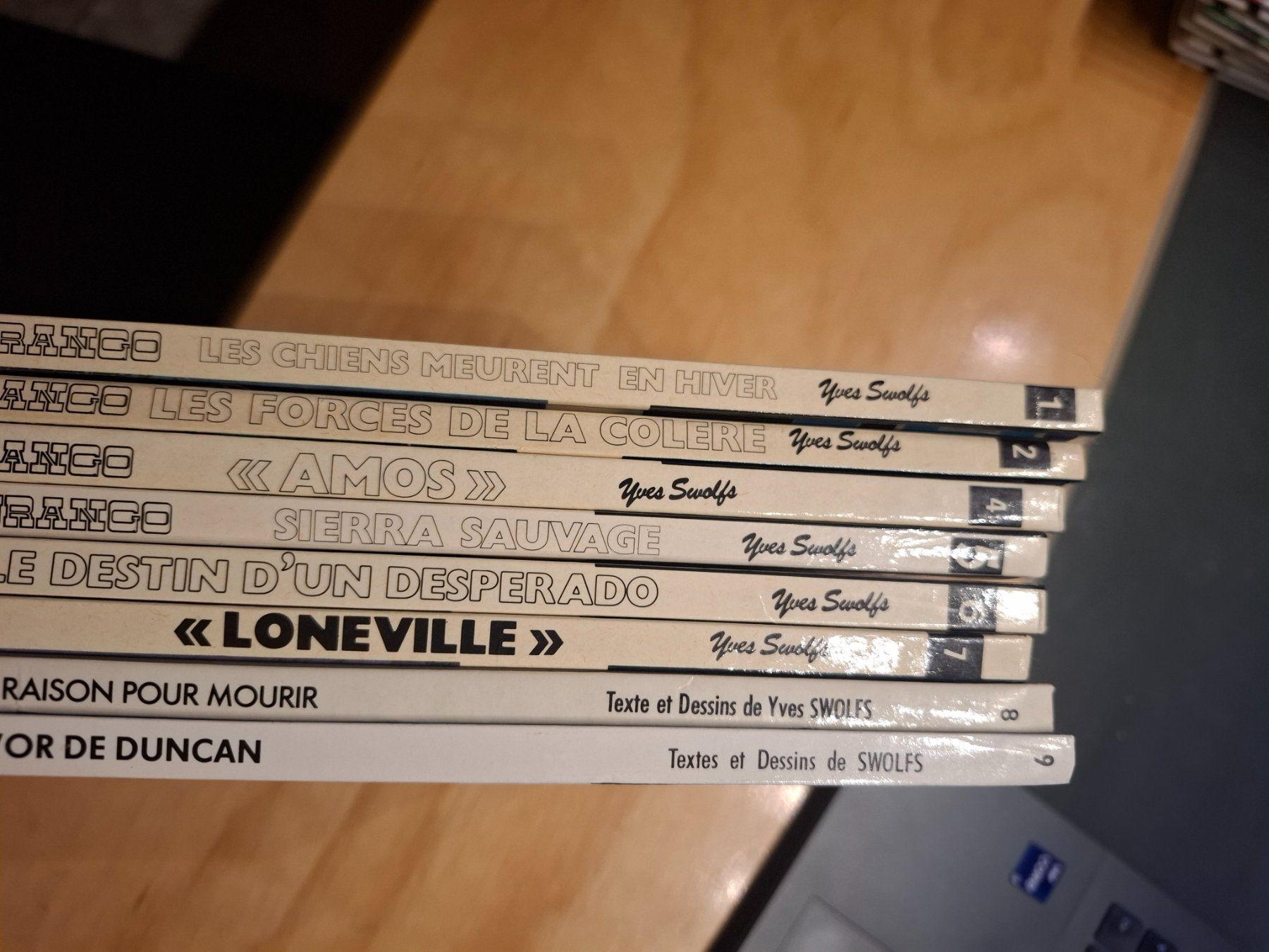 Fumetti: série Durango tomes 1-2-4-5-6-7-8-9 – Usato da Belfaux venduto da sof_5h7k 1