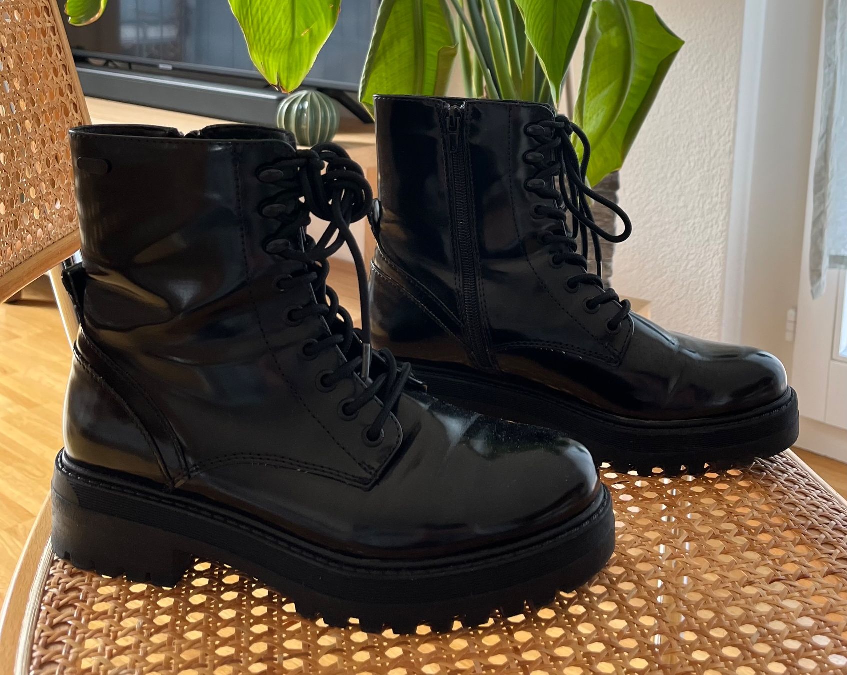 Esprit Scarpe da donna: Esprit Lederstiefel – Usato da Steffisburg venduto da moa_5m7z 1