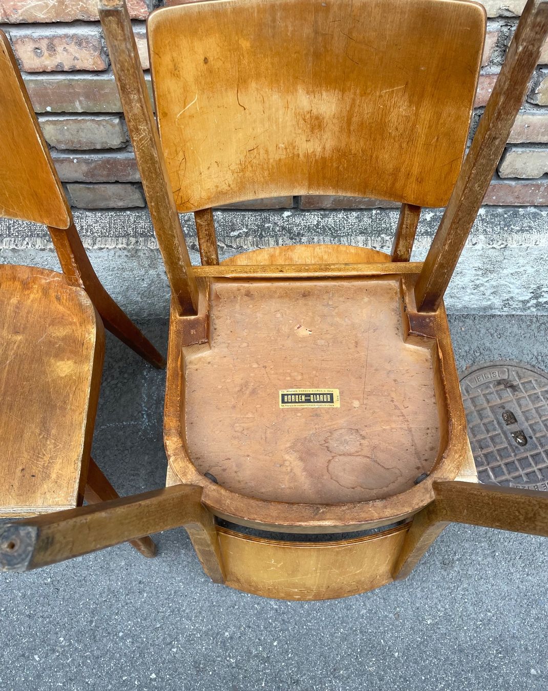 Horgen Glarus Stühle: 4 alte Horgenglarus Stühle – Gebraucht aus Bern von winkelbern 2