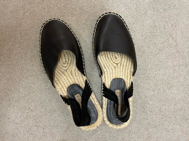 Zara Chaussures femmes: ZARA Sandalen, 38 – Neuf (Voir description) à Dübendorf par liism