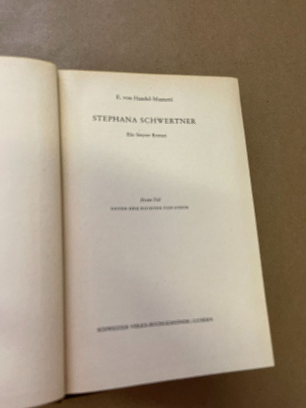 Bücher: Stephana Schwertner Band 1&2 – Gebraucht aus Olten von ELHANDEL 2