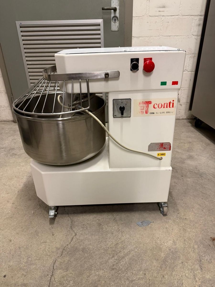 Elettrodomestici da cucina: Teigknetmaschine – Usato da Rupperswil venduto da Tinka88