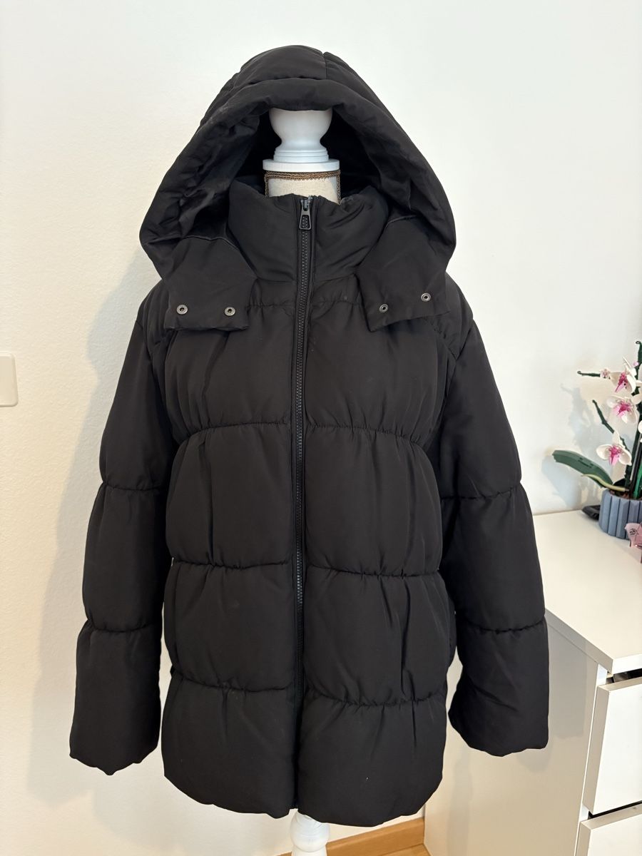 Vero Moda Giacche: Vero Moda schwarze Winterjacke, Grösse XS – Usato da Arlesheim venduto da Charlotte.grm