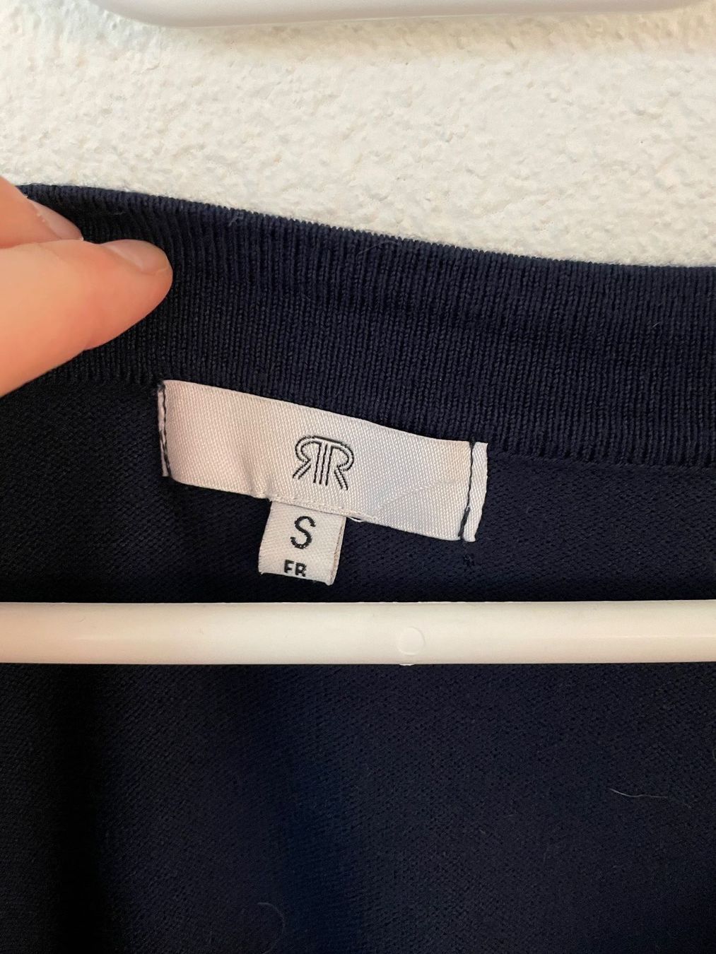 Giacche: Strickjäckchen La Redoute dunkelblau Gr. S – Usato da Schmitten FR venduto da ancaob 1