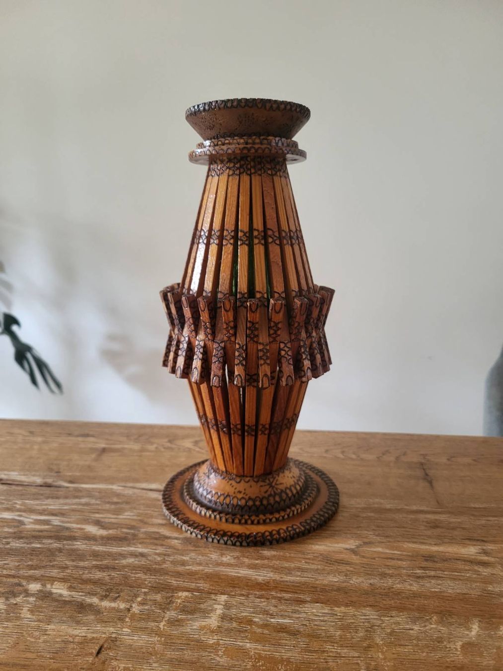 Vasen & Gefässe: dekorative Holzvase – Gebraucht aus Zürich von asafran