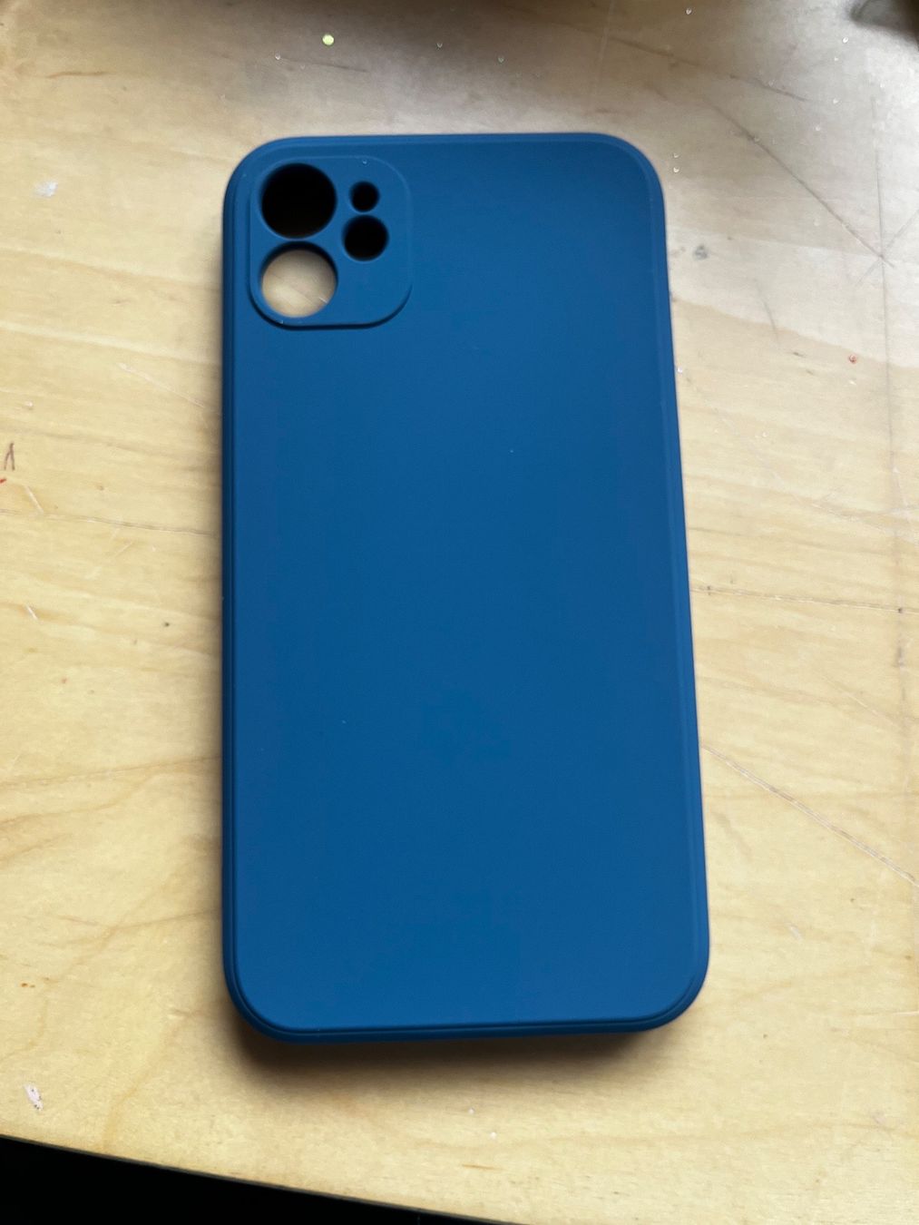 Apple Telefoni cellulari / Smartphones: Handy Cover fürs IPhone 11 – Nuovo (secondo la descrizione) da Hochdorf venduto da Forestgreen