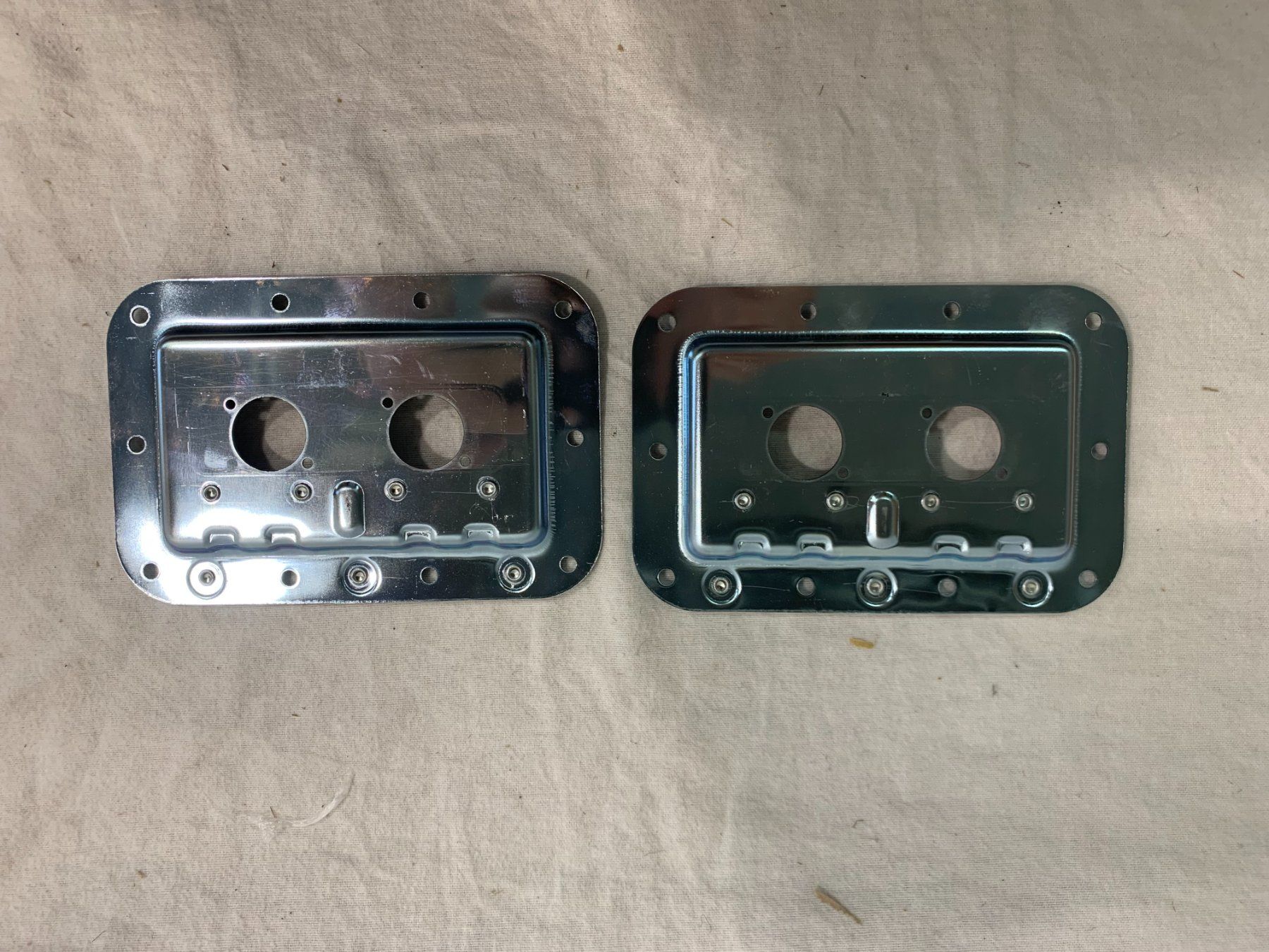 Eisenwaren: 2er Set Case Einbau Griffe (C239) – Neu (gemäss Beschreibung) aus Däniken SO von Profog1 2