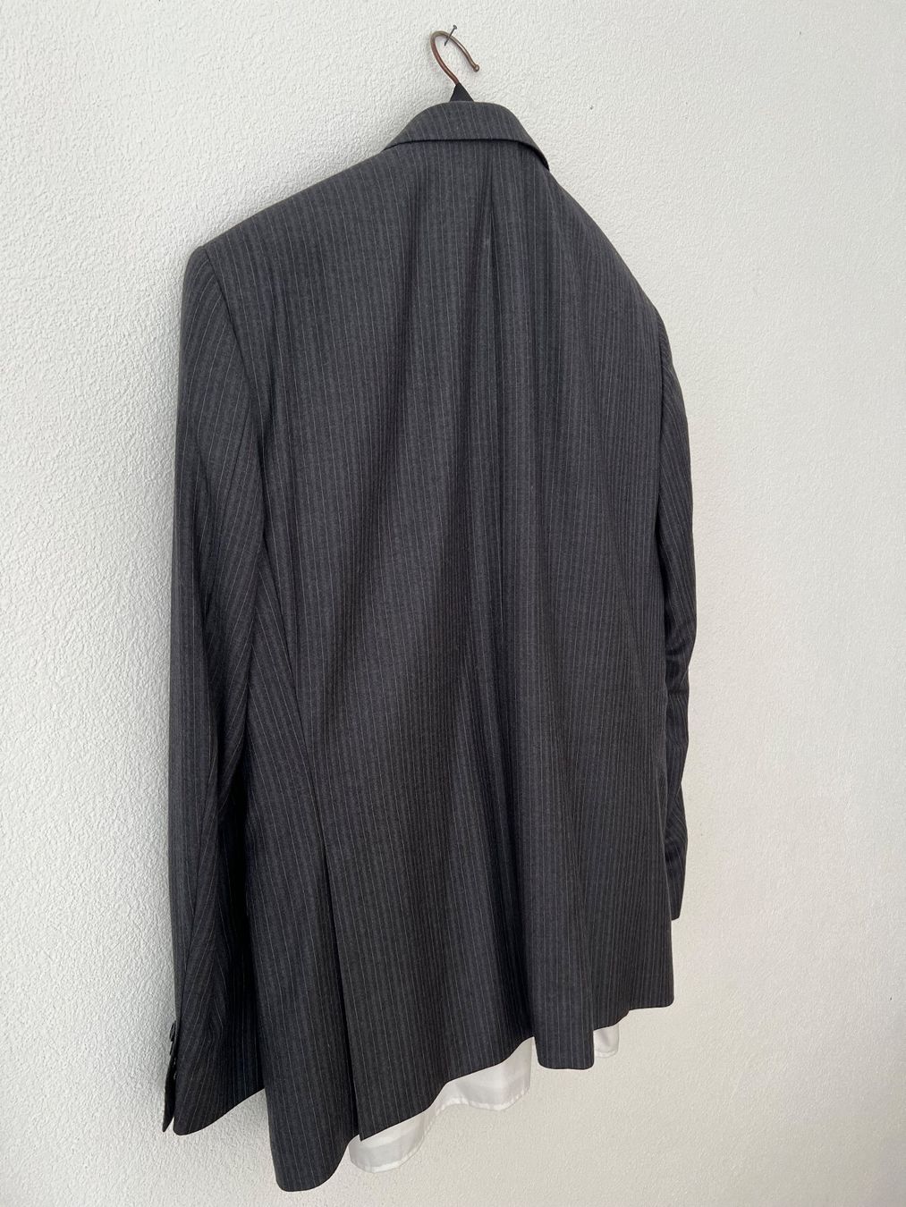 Completi: Elegante Herren Anzug, Grau gestreift – Usato da Sennhof venduto da Johnbest 6