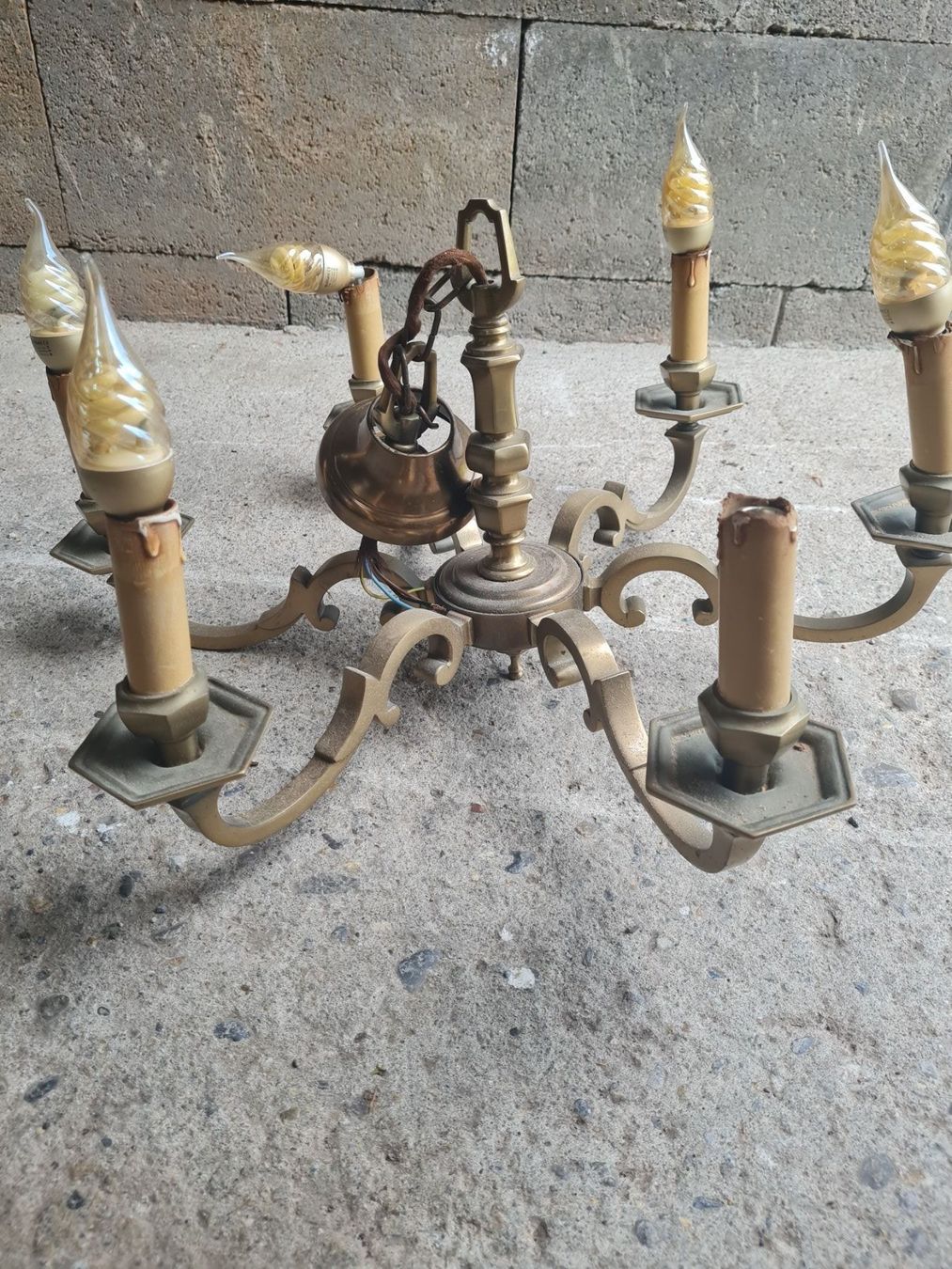 Lampadari & plafoniere: MESSING KRONLEUCHTER DECKENLAMPE – Usato da Steg im Tösstal venduto da goldlionfree 5