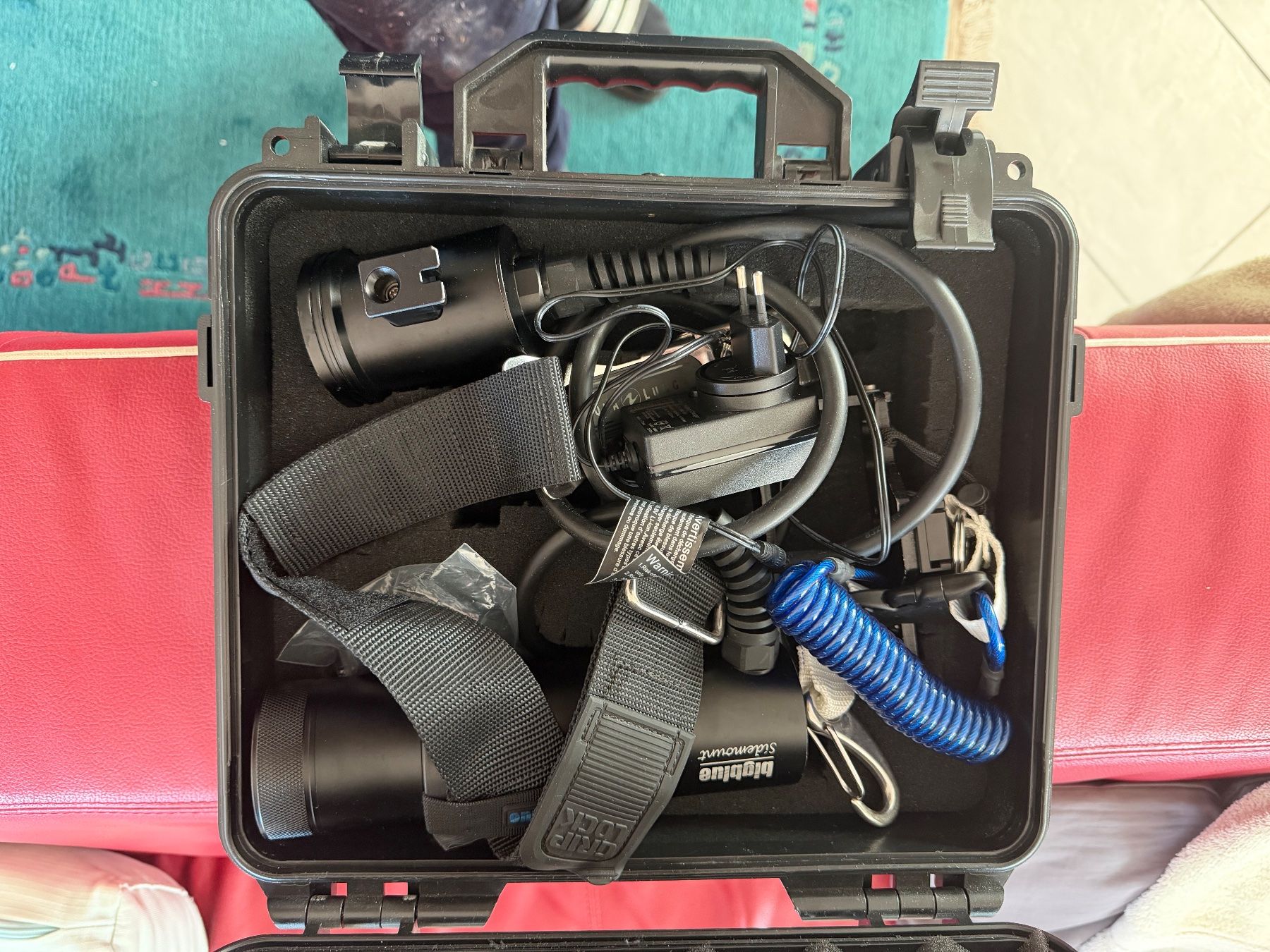 Lampade: BigBlue VTL9000P SideMount – Nuovo (secondo la descrizione) da Grüt (Gossau ZH) venduto da Mulan1