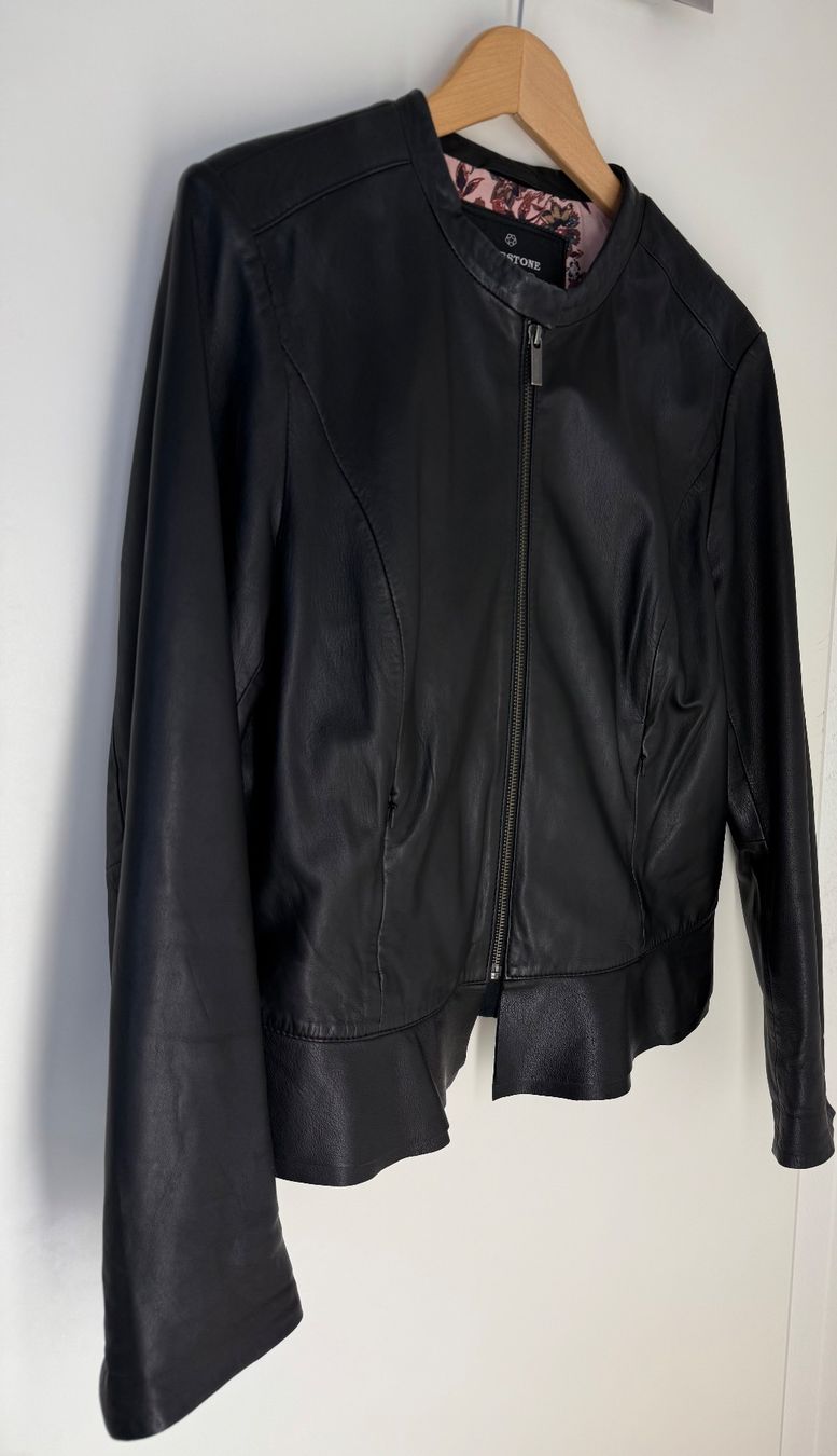 Jacken: Milestone Lederjacke Damen Gr. 42 - Lammleder – Gebraucht aus Frauenfeld von LIL_NA 1