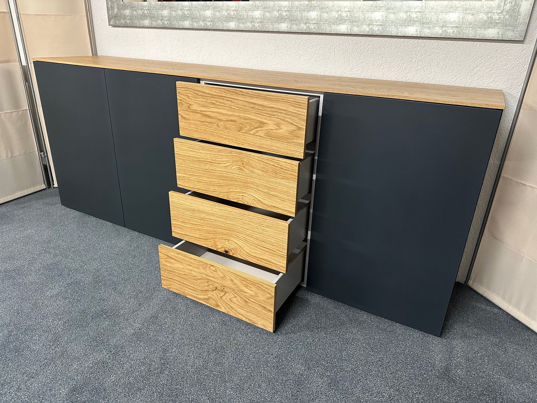 Kommoden: Sideboard GARDA Lack anthrazit matt Wildeiche 200 x 79 cm – Neu (gemäss Beschreibung) aus Unterentfelden von moebelrufli 3
