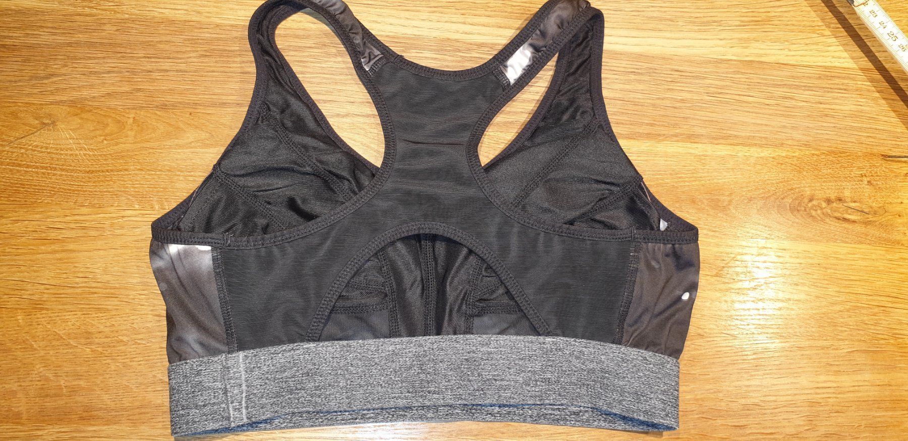 Altra biancheria intima: Domyos Sport BH gr 75 B – Usato da Gwatt (Thun) venduto da Letzte-Chance-III