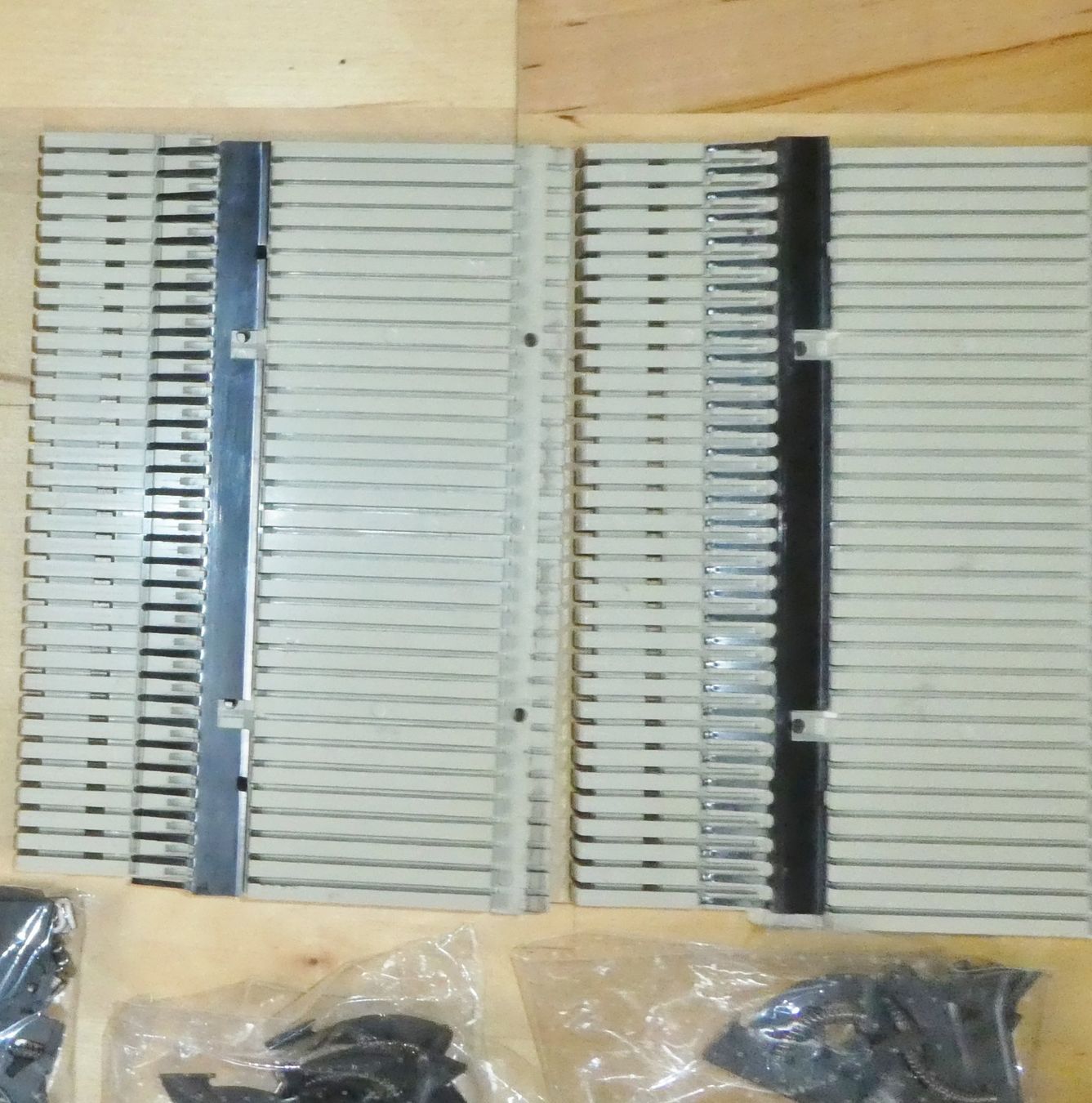Alle Maschinen: für Strickmaschine Knittax Automatic AM3 Ersatzteile – Gebraucht aus Siebnen von Ra-la-ra-ol 9