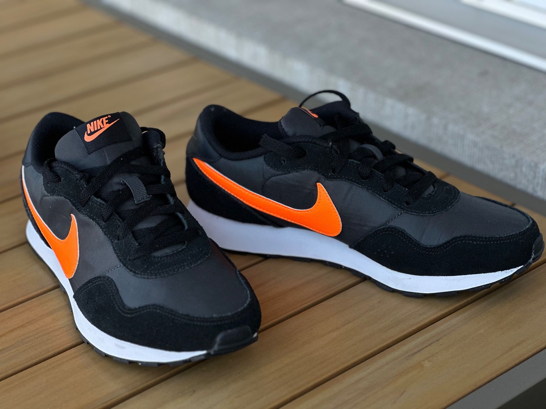 Nike Scarpe da uomo: Nike MD Valiant – Nuovo (secondo la descrizione) da Olten venduto da iul_85lm 2