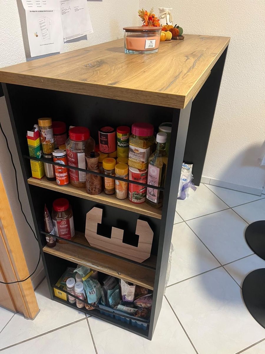 Allestimento di negozi e stand fieristici: Bartisch + 2 Hocker – Usato da Neerach venduto da irasan 1